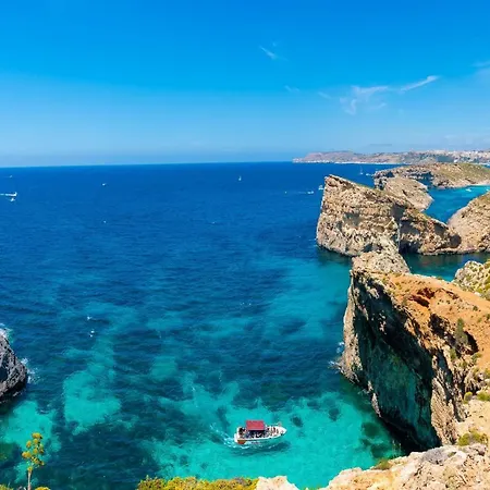 Holiday home Inni Gozitan Private Pool- Happy