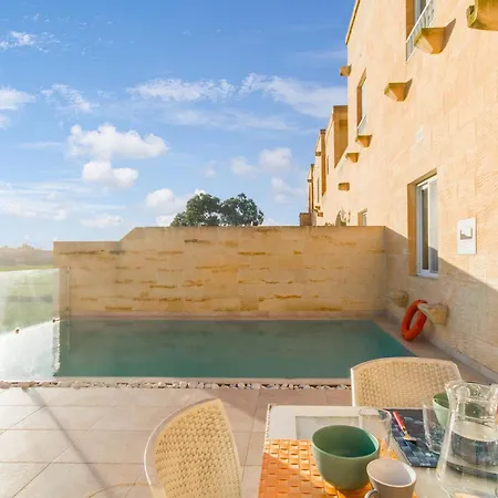 Inni Gozitan Private Pool- Happy * Santu Pietru