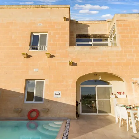 Inni Gozitan Private Pool- Happy Hébergement de vacances Santu Pietru