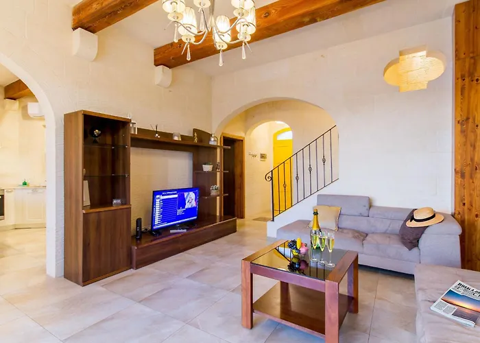 Tatil Evi Inni Gozitan Private Pool- Happy Santu Pietru